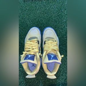 No box good condition!